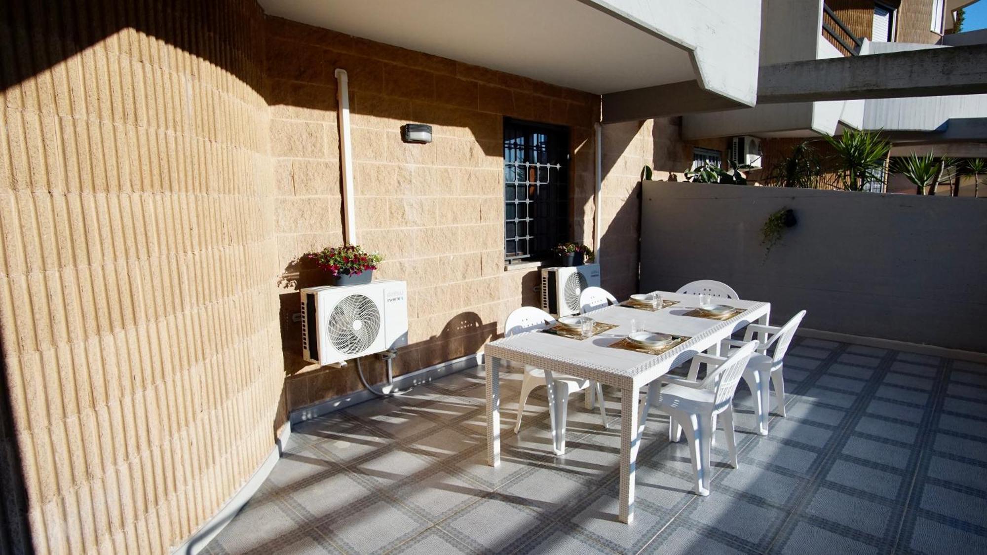 Lecce Holiday Rentals Exterior photo